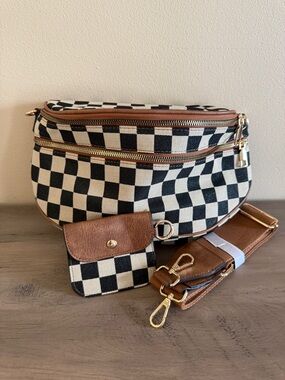 Black and Cream Checker Crossbody Bag with Brown Accents NWOT